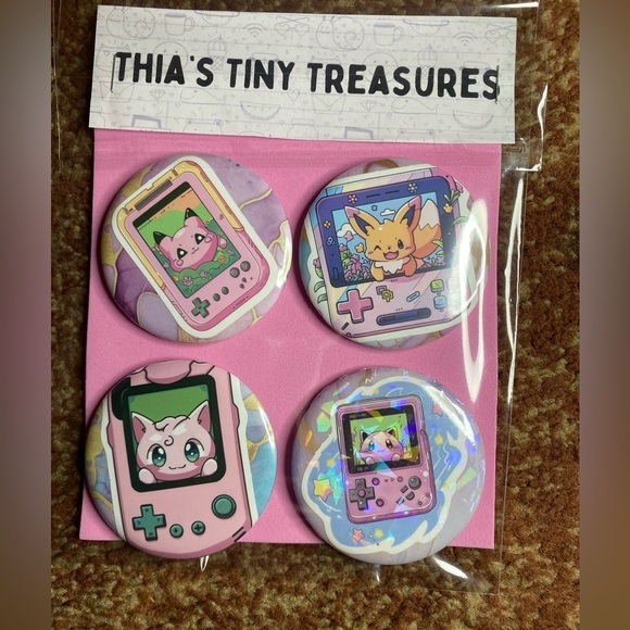 Pokémon - set of four buttons / pins Gotta Catch ‘Em All! 2.25 inches -NWT - Picture 1 of 5
